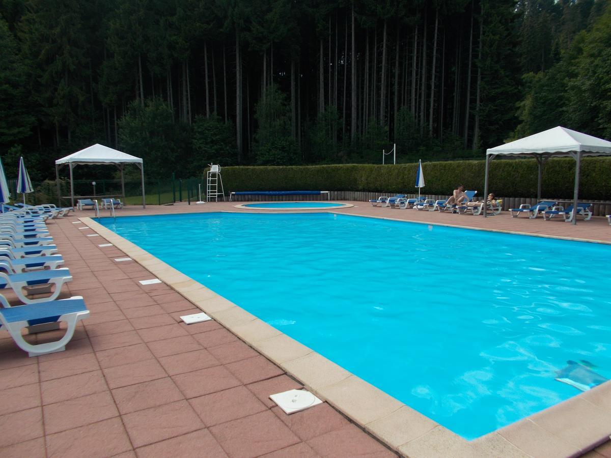 Vvf Les Fontaines Des Vosges Hotel Saales Buitenkant foto